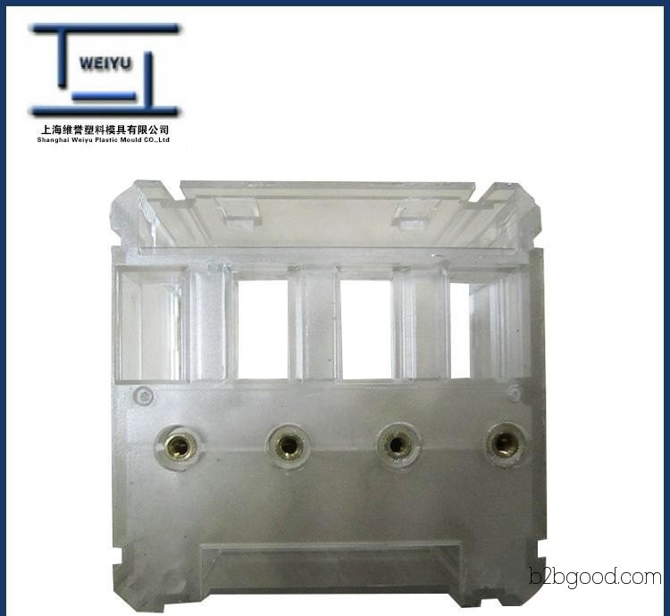 Wholesale plastic parts for chassis vehicles. Discounts available for large quantities.