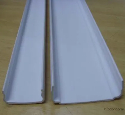 Производитель экструзии антистарения PVC пластиковые аксессуары корпус экструзионная обработка PVC пластиковые строительные материалы экструзионная обработка