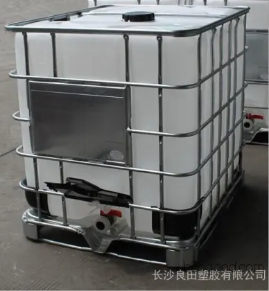 塑胶容器