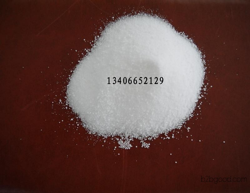Solid propionic acid for chemical textile auxiliaries, production of solid propionic acid