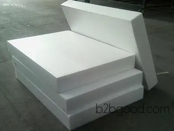 White PETP rods, polyethylene terephthalate rods, can be processed and cut