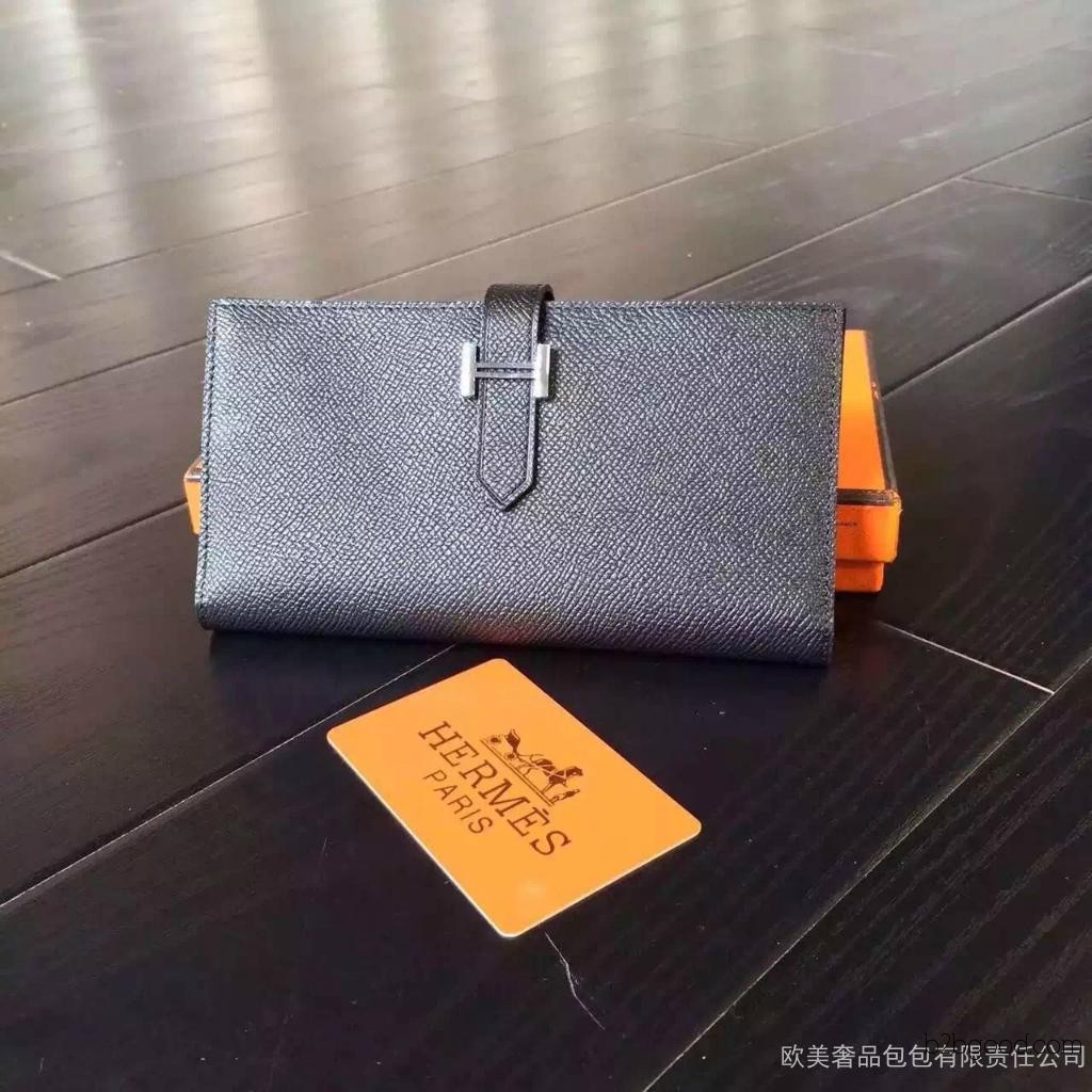 爱马仕Hermès  Bean Constance 俩折H钱夹