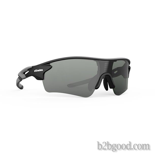 Intelligent adjustable color changing sports sunglasses