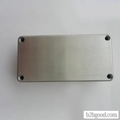 Aluminum alloy accessory case for guitar electronics