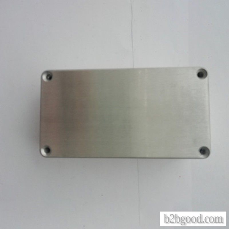 Aluminum alloy accessory case for guitar electronics