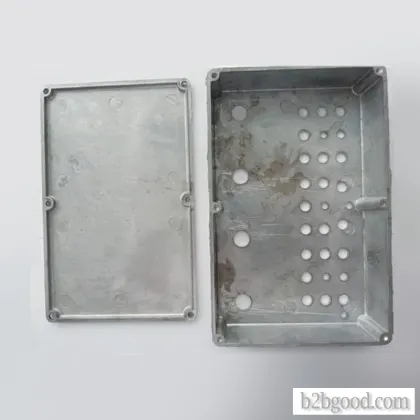 Aluminum alloy accessory case for guitar electronics