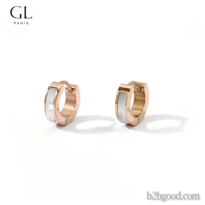Ear ring small waist with a series of ear rings