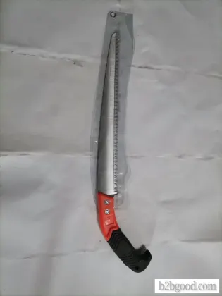 Straight saw with three side finishing and grinding teeth