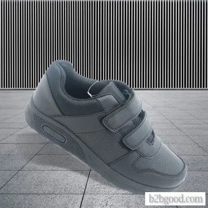 Sports shoes