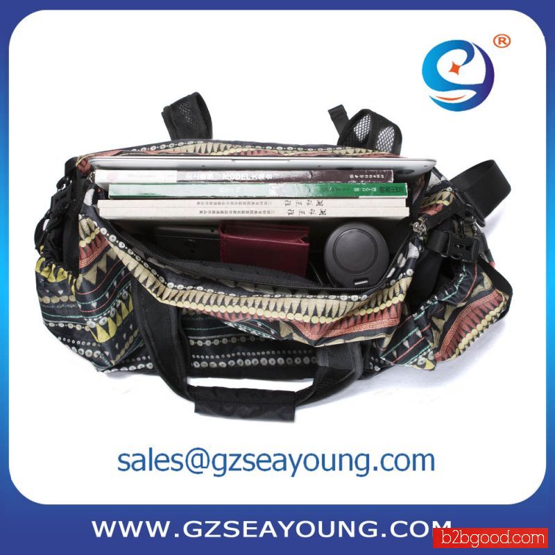 weekend travel luggage bag