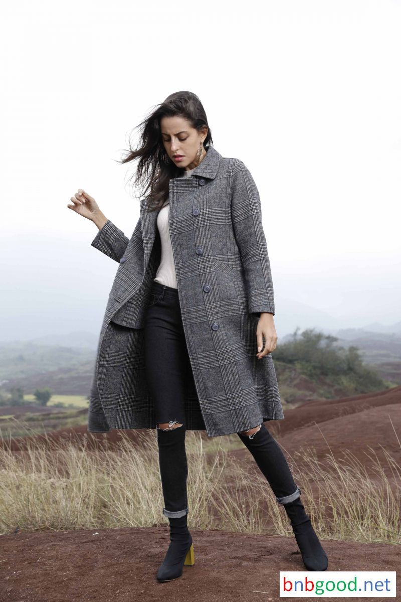 Dark gray plaid, long ladies windbreaker