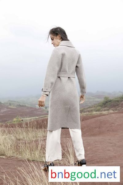 Ladies'cashmere long coat with light grey waist