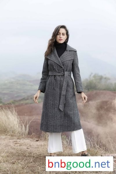 Grey six-button waist-length lady cashmere overcoat