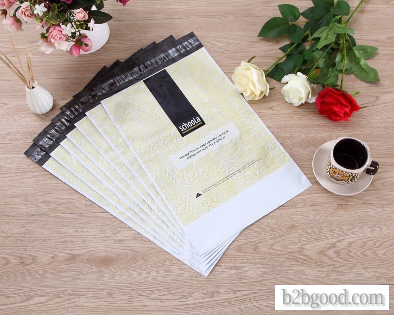 Polyethylene plastic bags can be customized wholesale delivery bags