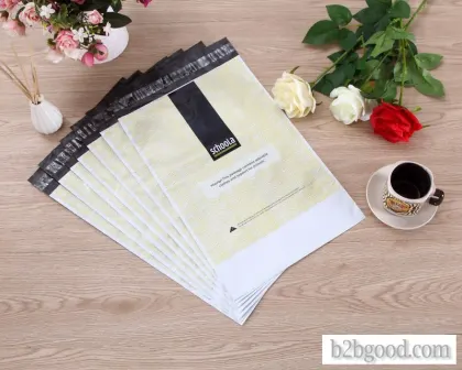 Polyethylene plastic bags can be customized wholesale delivery bags
