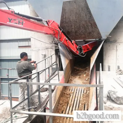 YZH Fixed Crushing Station Breaking Large Rocks at Jaw Crusher Opening
