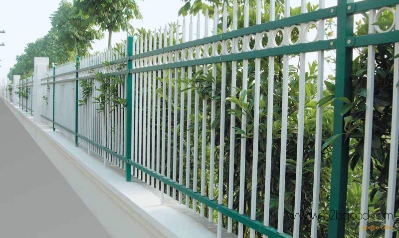 High Tensile Steel Fence
