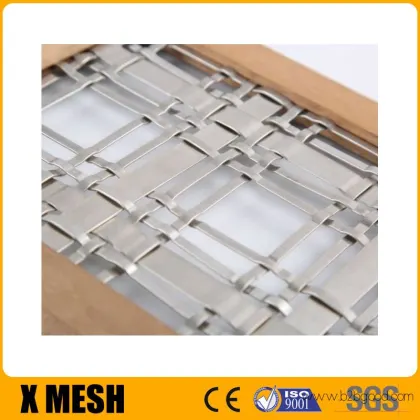 Crimped Architectural Mesh with Rigid Structures