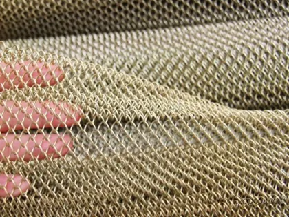 COPPER MESH CURTAIN STYLES FOR INTERIOR AND EXTERIOR DESIGN