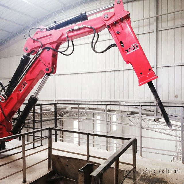 pedestal rock breaker boom system